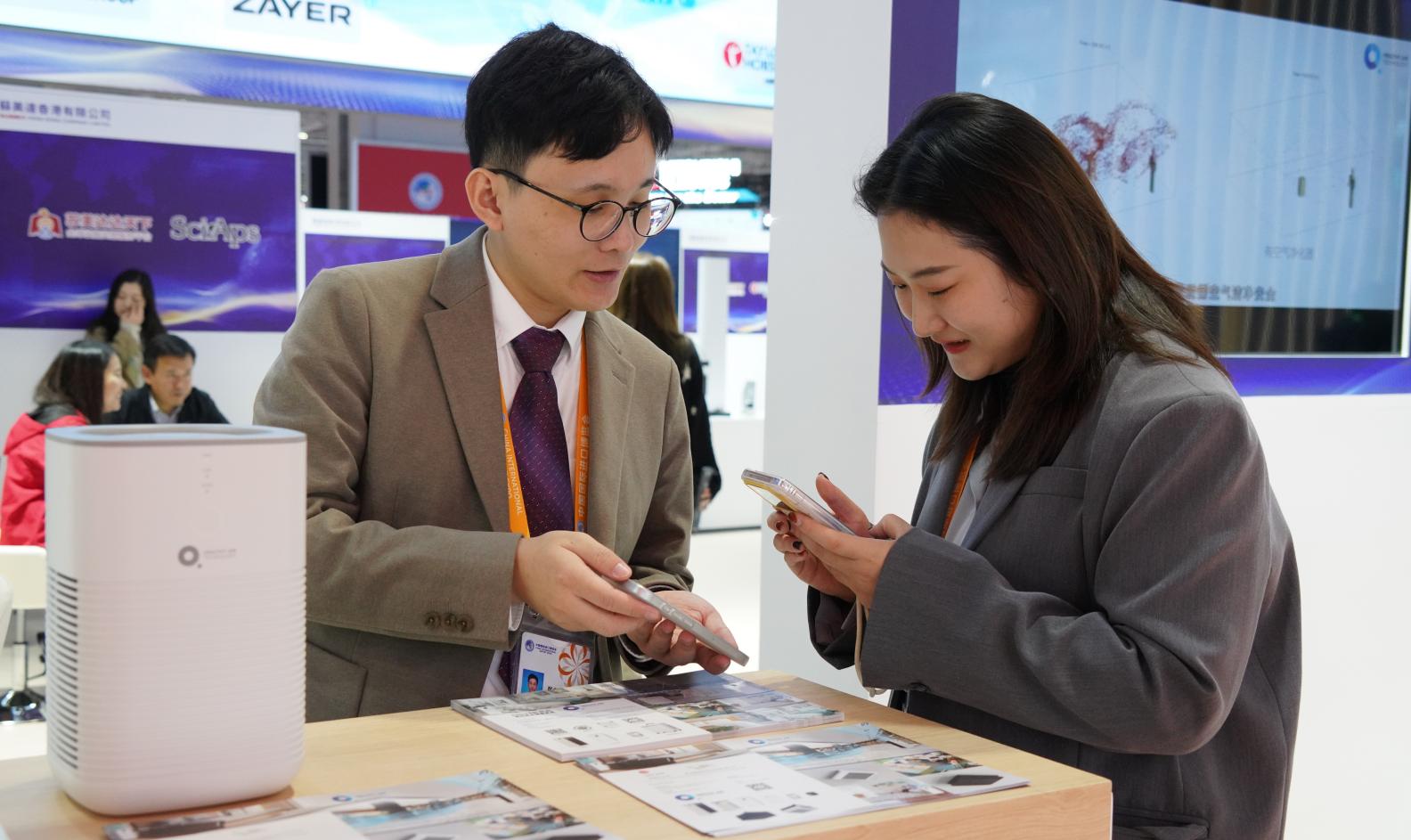 中国进博会|得高与英国healthy air technology公司成功签署独家代理协议！ image5