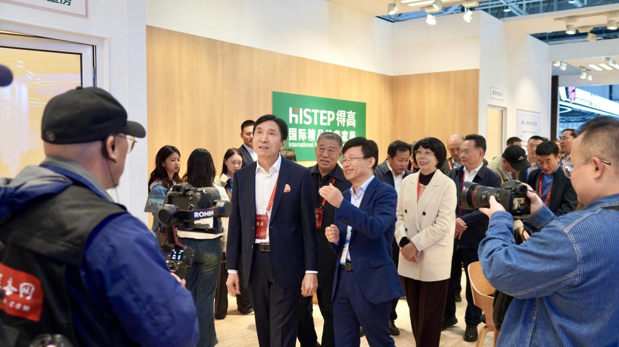 得高亮相第86届中国教装展，“生命氧”重构健康学习新场景 图片5